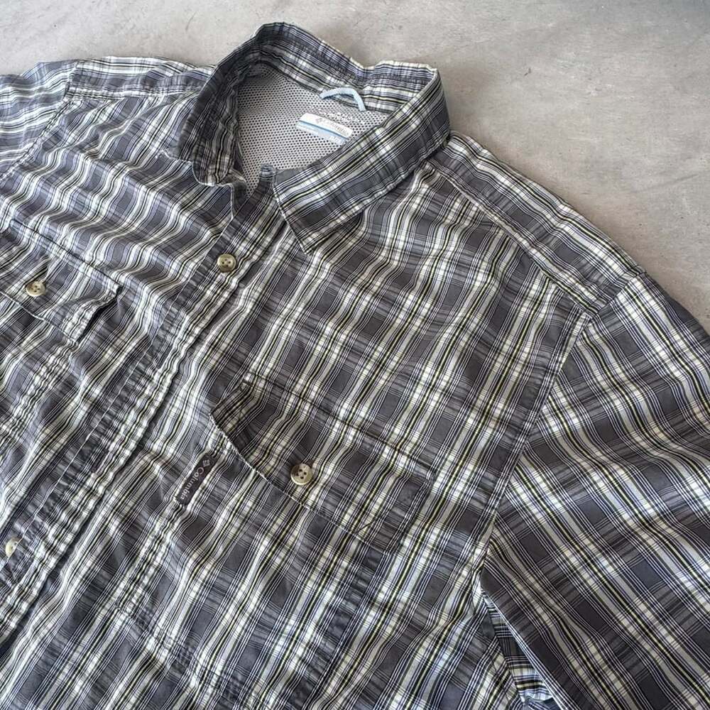 Columbia PFG Omni-Shade Shirt Size XL/TG Gray Plaid Fishing